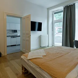  Apartment Near Warschauer Platz And Spree River